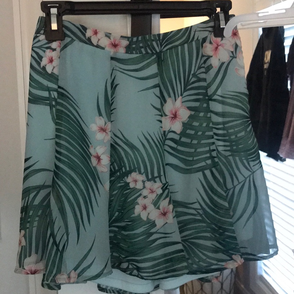 Show me your mumu skirt